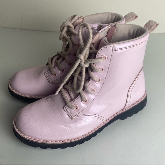 UGG Ryann light pink Ankle Boot- Size 3 - Picture 3 of 10
